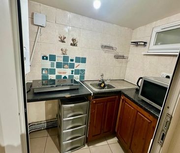 1 Bed Flat, Almorah Road, TW5 - Photo 6