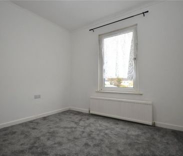 4 bedroom terraced house to rent - Photo 6