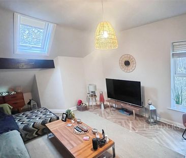 2 bedroom apartment to rent Parkfield Road South, Manchester, Great... - Photo 4