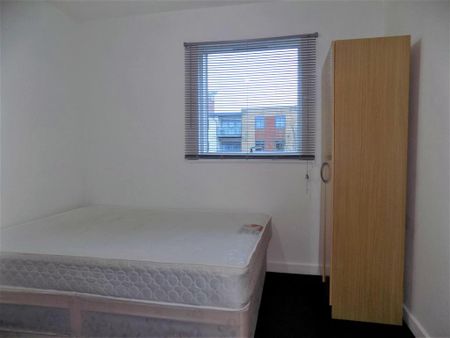 2 bedroom apartment to rent - Photo 2