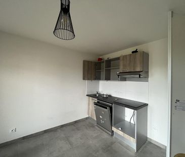 Location Appartement 3 pièces 68m² BLANQUEFORT 33290 - Photo 3