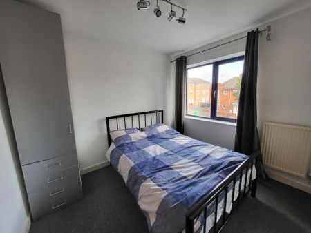 3 bedroom townhouse to rent - Photo 5