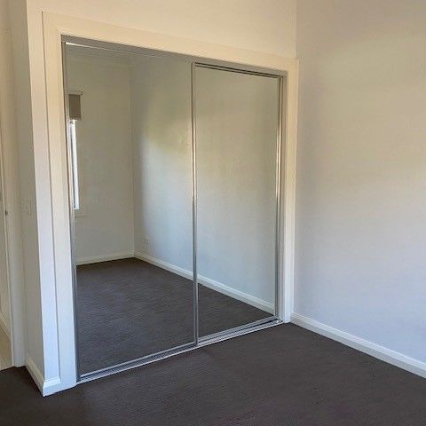 Contemporary & Spacious - Photo 1