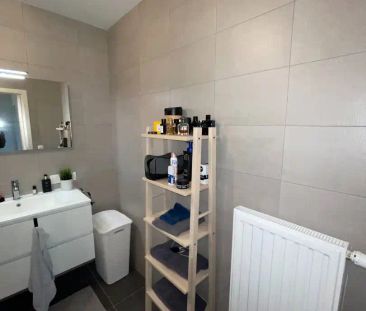 Zeer energiezuinig gelijkvloers appartement met 1 slaapkamer en ter... - Photo 5