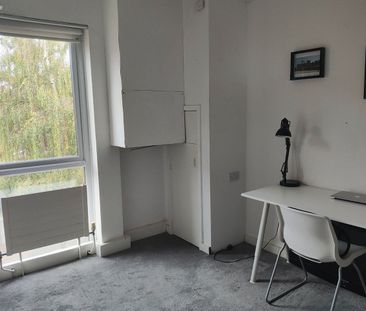 17 Merrion Court, Ailesbury Road, Sandymount, Dublin 4 - Photo 1