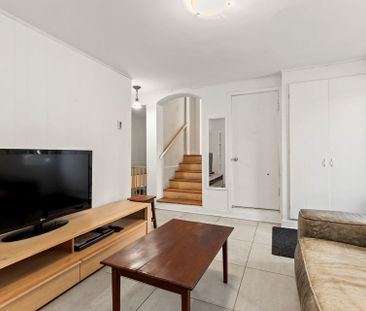 233 Av. Lakeview - Photo 1