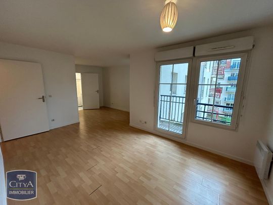 Location Appartement 1 pièce 34m² LILLE 59000 - Photo 1