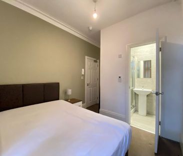 7 bedroom house share to rent - Photo 2