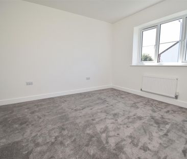 Westfield Road, Horbury, Wakefield - Photo 5