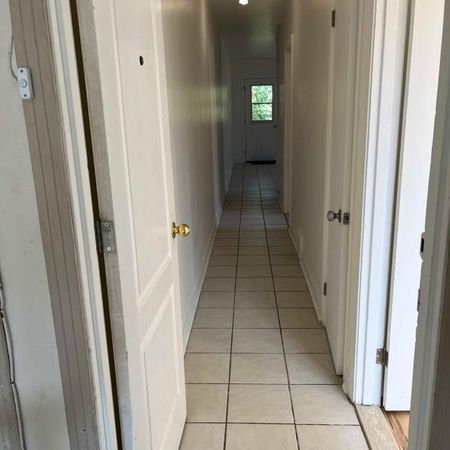 3 ½ Tétreaultville – Electros inclus - 1200$ - Photo 4