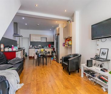 4 bedroom house to rent - Photo 2