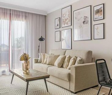 3 bedroom luxury penthouse for rent in Estepona, Andalusia - Photo 3