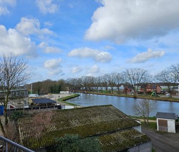 Stijlvol gerenoveerd appartement met zicht op het kanaal - Photo 5