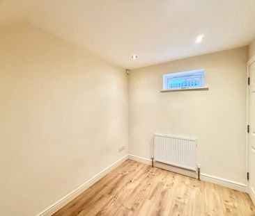 3 bedroom townhouse to rent - Photo 4