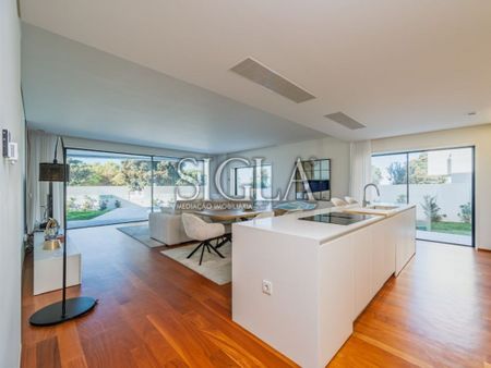 4 room luxury Flat for rent in Litoral, Vila Nova de Gaia, Distrito do Porto - Photo 3