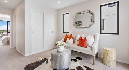 Three level stand alone modern home - Photo 5