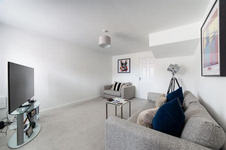 3 bedroom terraced house to rent - Photo 2