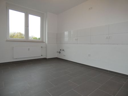 *** Charmante Altbauwohnung in grüner Lage! *** - Photo 4