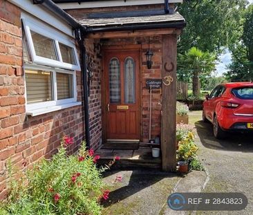 1 bedroom semi-detached house to rent - Photo 2