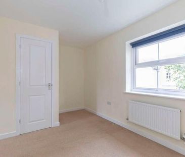 Brize Avenue Kingsway, Gloucester, GL2 - Photo 2