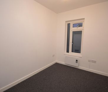 2 bedroom apartment - Photo 4