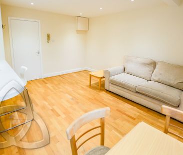 Gascony Avenue, London, NW6 4NA - Photo 2