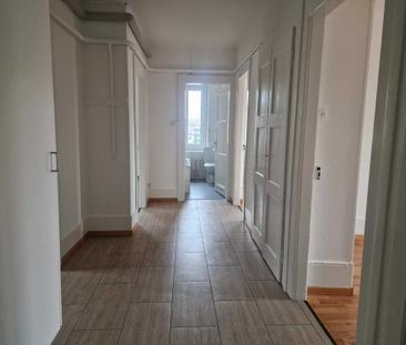 APPARTEMENT DE 3 PIECES AU 1ER ETAGE AVEC BALCON - Photo 1