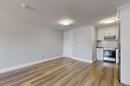 For Lease - 3465 Lake Shore Boulevard Unit# 4, Toronto, Ontario - Photo 4