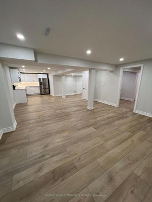 For Lease - 39 Nelson Circle Unit# Basement, Newmarket, Ontario - Photo 1