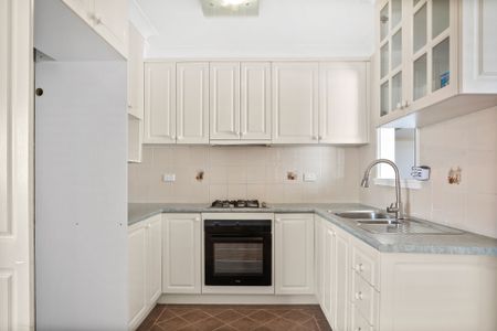 Single Level 3 Bedroom Home - East Side Warilla - Photo 3