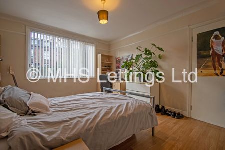 3 Buckingham Avenue, Leeds, LS6 1DJ - Photo 2