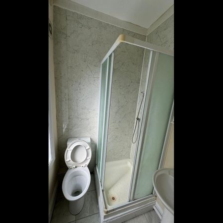 1 Bed Flat, Finchley Road, NW11 - Photo 4