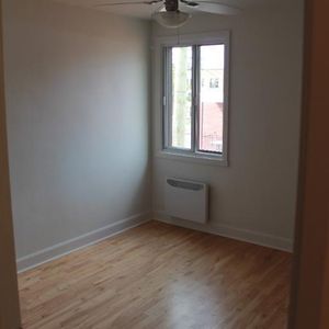 3 1/2 Est de Montréal - Photo 2