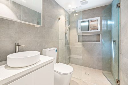 Brand New Two Bedroom Granny Flat with Spacious Outdoor Area - Photo 3