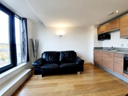 1 bedroom apartment to rent - Photo 2