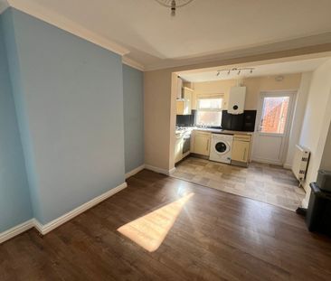 3 Bed End Terrace, Chesterman Street, RG1 - Photo 1