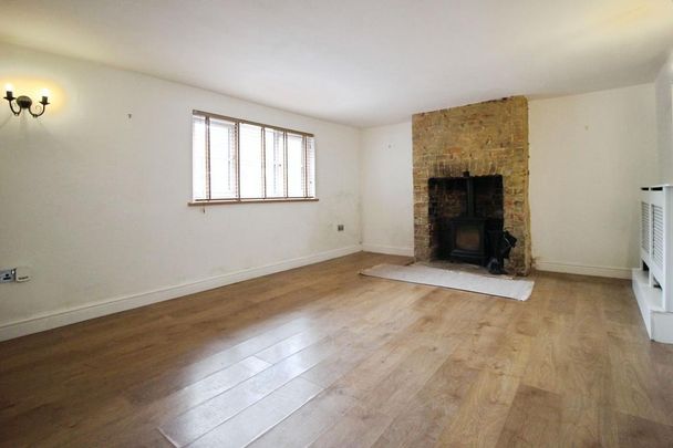 3 bedroom cottage to rent - Photo 1