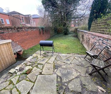 1 bedroom in a house share to rent - Photo 5