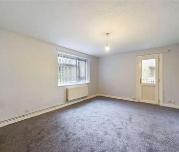 Hunters Hill, Burghfield Common, Reading, Berkshire, RG7 - Photo 1