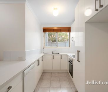 2/2A Lexton Grove, Prahran - Photo 2