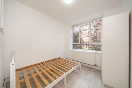 3 bedroom flat to rent - Photo 5