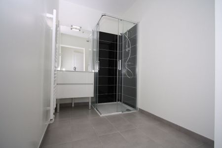 Location : appartement 2 pièces (44 m²) à FLEURY LES AUBRAIS - Photo 5