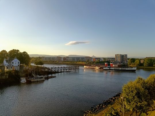 Cardon Square, Renfrew, Renfrewshire - Photo 1