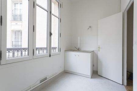 location Appartement F2 DE 66.95m² À PARIS - Photo 5