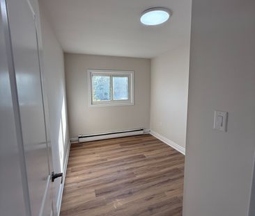 For Lease - 535 Old Highway 2 N/A Unit# C, Quinte West, Ontario - Photo 5