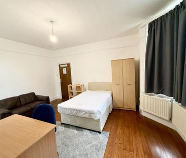 6 bedroom house share to rent - Photo 4