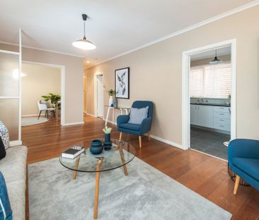 2 Bedrooms & Study - Photo 1