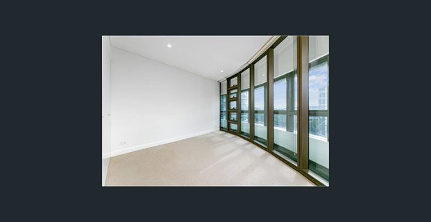 Modern Lifestyle & Luxury Living - 3-Bedroom Apartment in Australia Towers - Photo 1