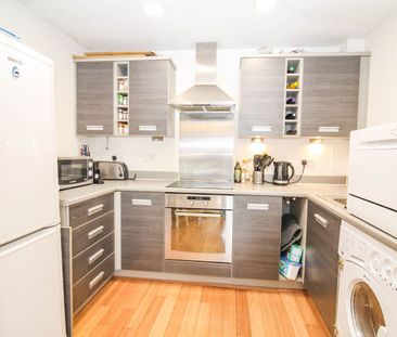1 bedroom property to rent - Photo 6