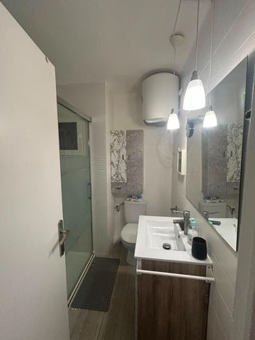 Piso moderno (Sep-May) ideal para Máster o Profesionales | Puebla de Farnals - Foto 3